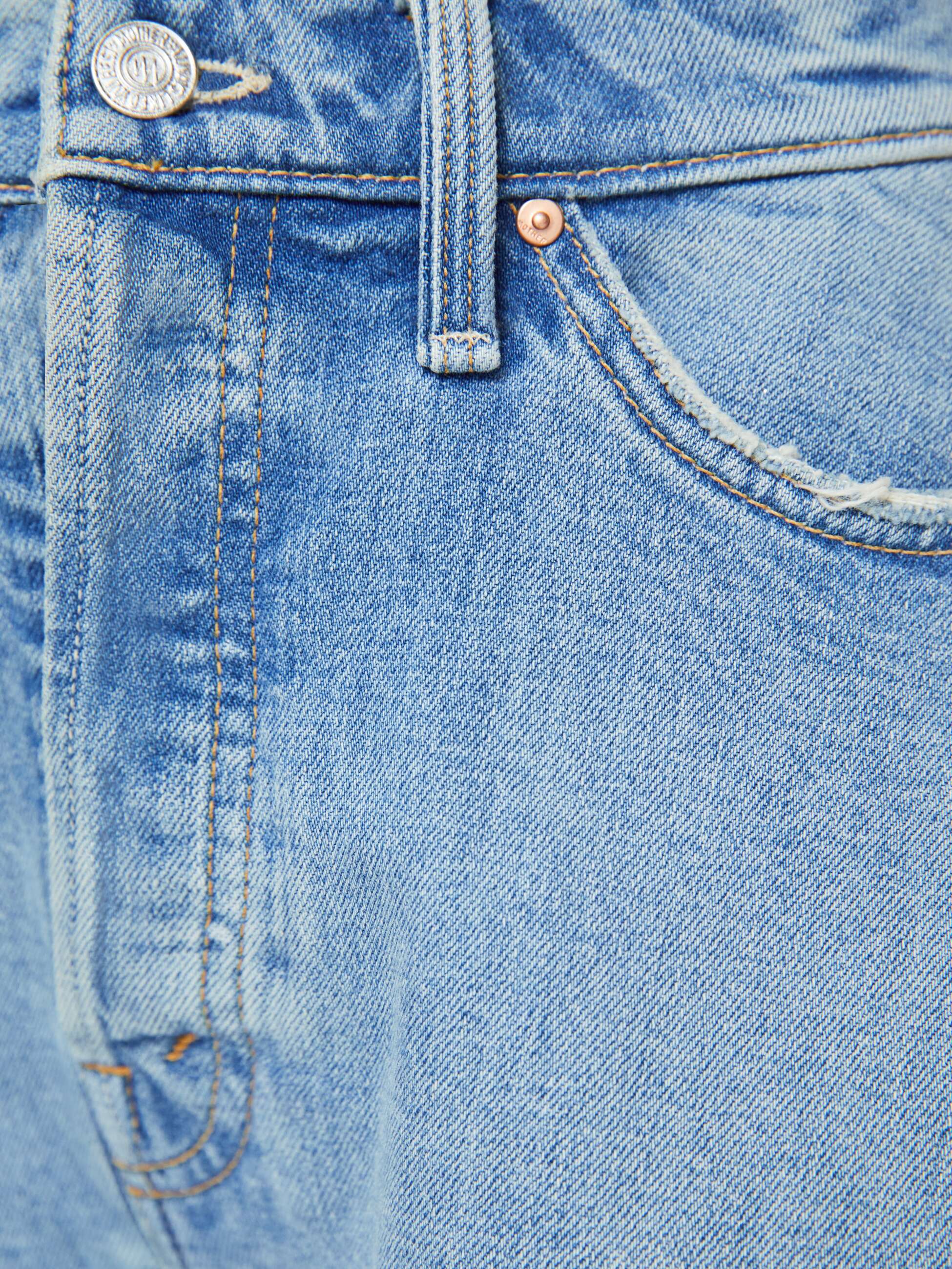 The Flutter Short Fray - I Confess - Image 6