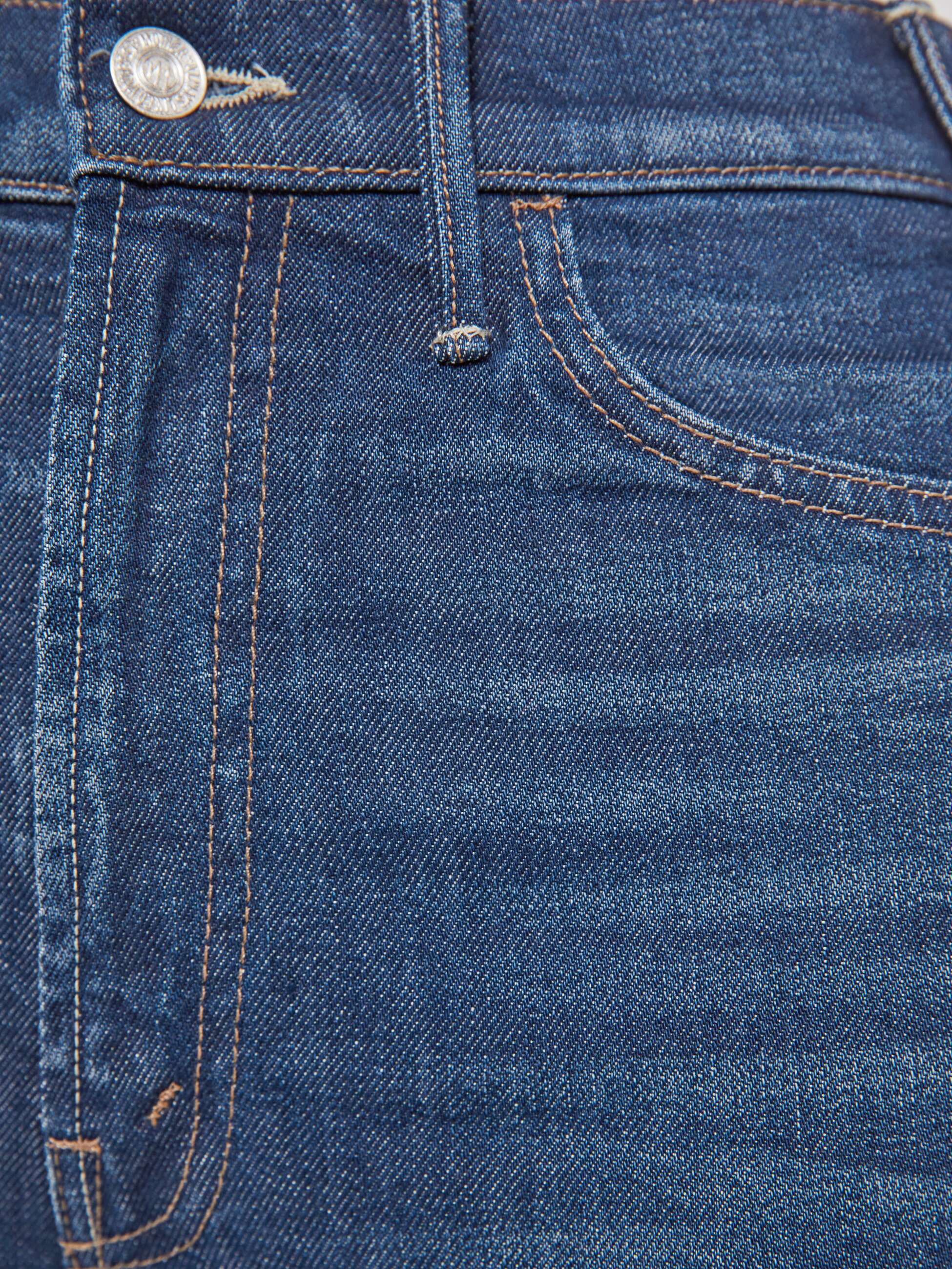 The Hustler Flood Fray - Kicks And Riffs - Image 7